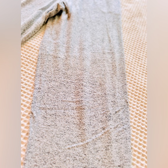 DONNA KARAN Ultra Soft Grey Jogger Pants Wide Leg Loungewear Joggers w Pockets - Picture 5 of 13